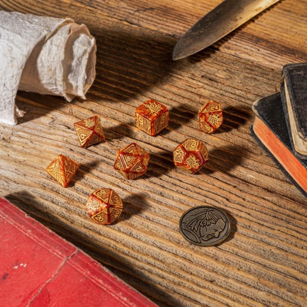 Q-Workshop    The Witcher Dice Set: Vesemir - The Wise Witcher - SWVE4Y - 5907699496679