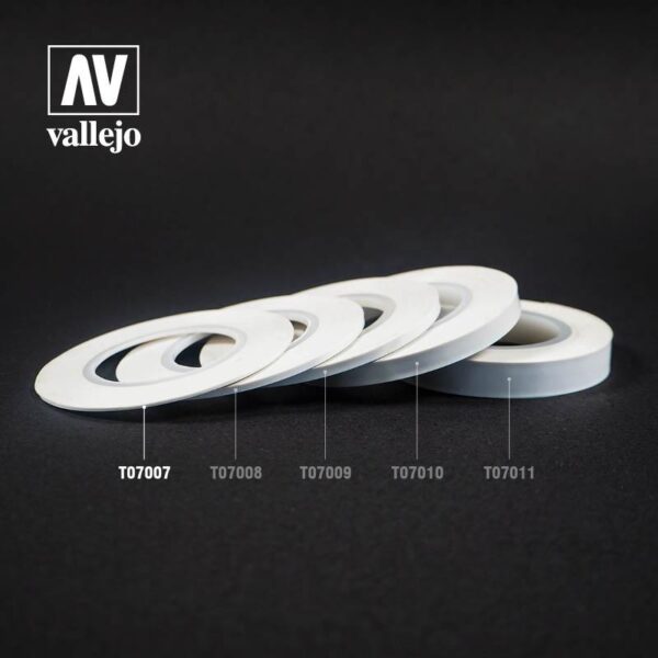 Vallejo    AV Vallejo Tools - Flexible Masking Tape 1mm x 18m - VALT07007 - 8429551930413
