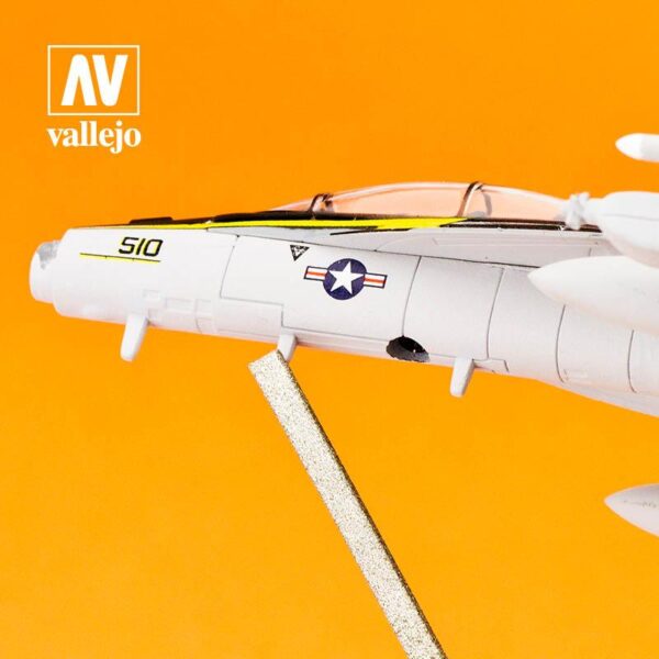 Vallejo    AV Vallejo Tools - Diamond File Set 100mm (5pc) - VALT03004 - 8429551930123