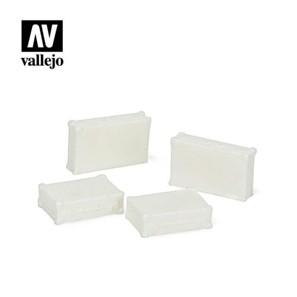 Vallejo    Vallejo Scenics - 1:35 Metal Suitcases - VALSC226 - 8429551984959