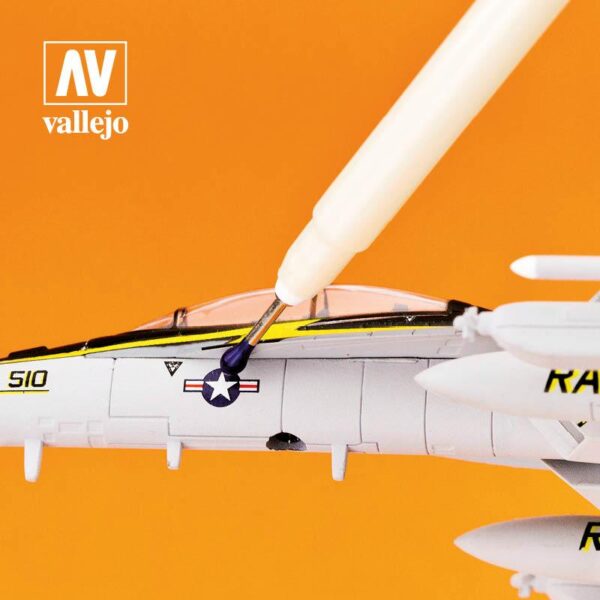 Vallejo    AV Vallejo Tools - Pick & Place Tool - Medium - VALT12002 - 8429551930314